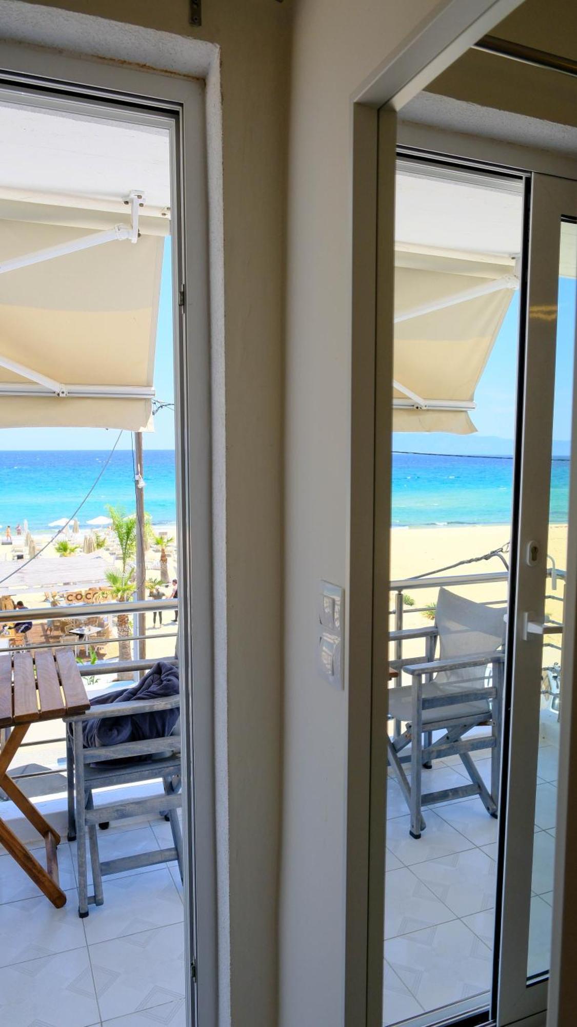 Cocoon Hotel-Beach Bar سارتي المظهر الخارجي الصورة